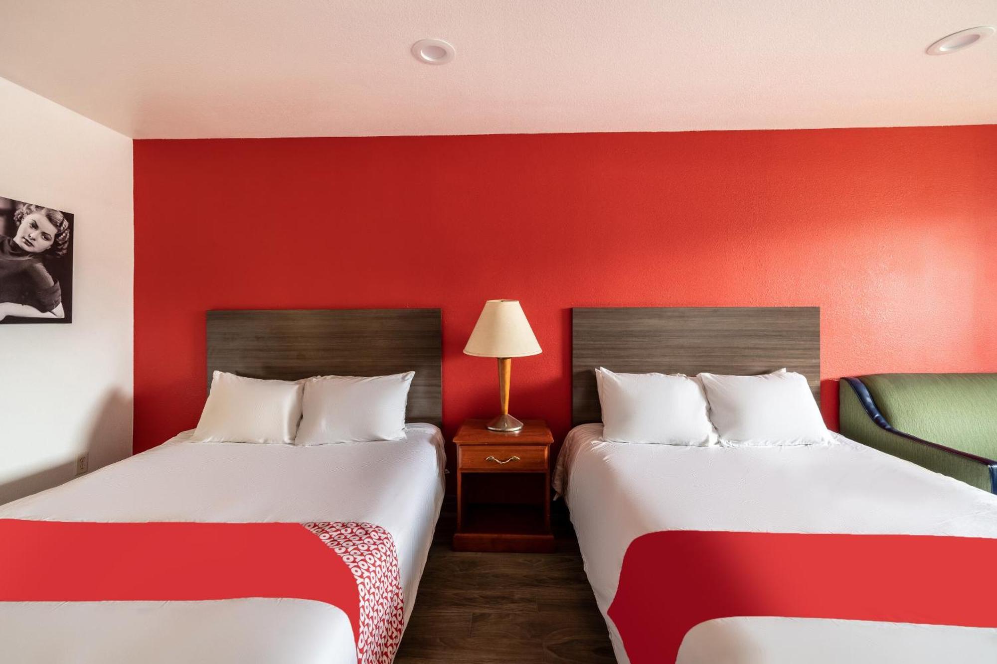 Oyo Hotel San Antonio Near At&T Center المظهر الخارجي الصورة
